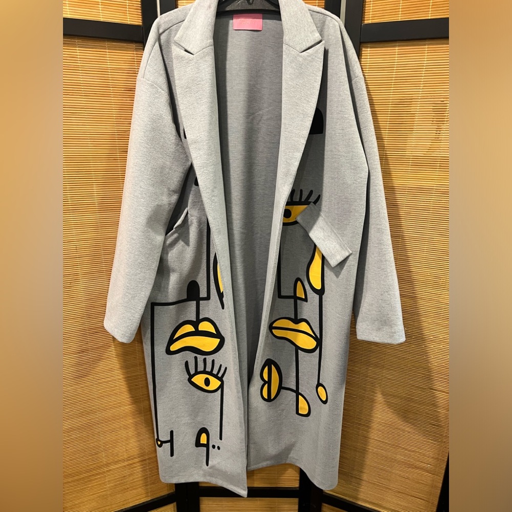 Akira women’s Trench Coat NWT